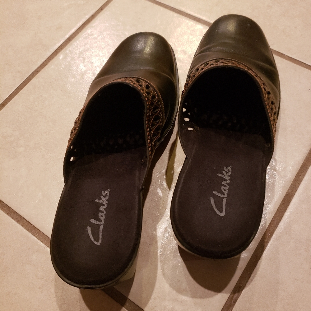 Clark Mules - Picture 5 of 6